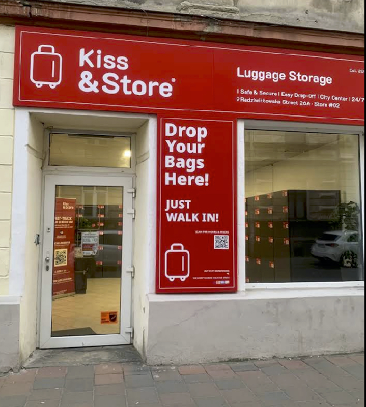 Kiss and Store Radziwillowska gatuentré nära centralstationen